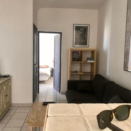 Reveil Vue Sur Les Arenes Arles Exterior photo